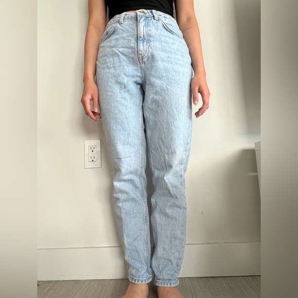 Topshop Petite Mom Jeans - Picture 2 of 6